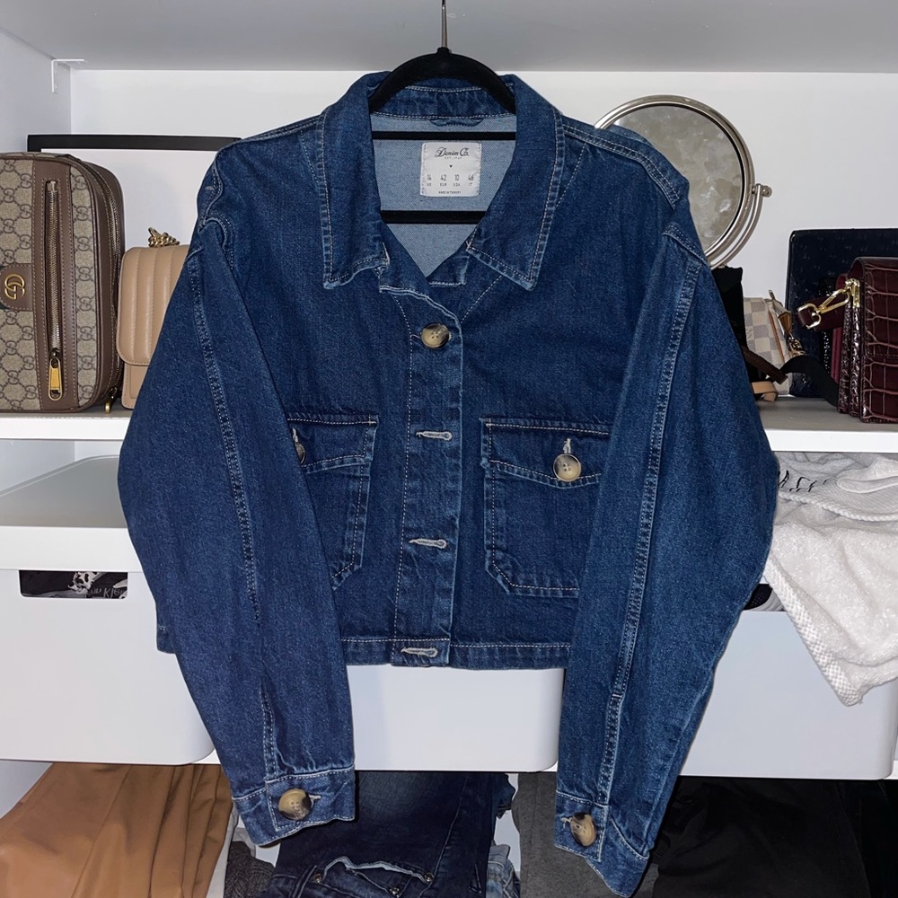 Blue cropped denim jacket